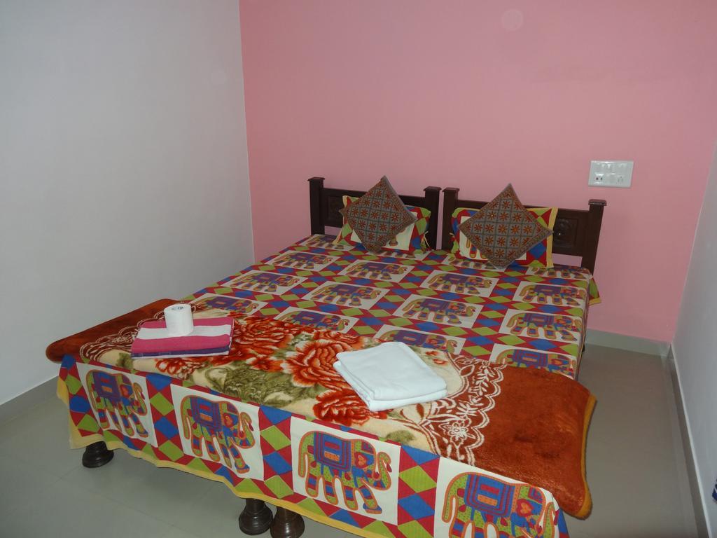 Hotel Tulsi Palace Pushkar Exteriör bild