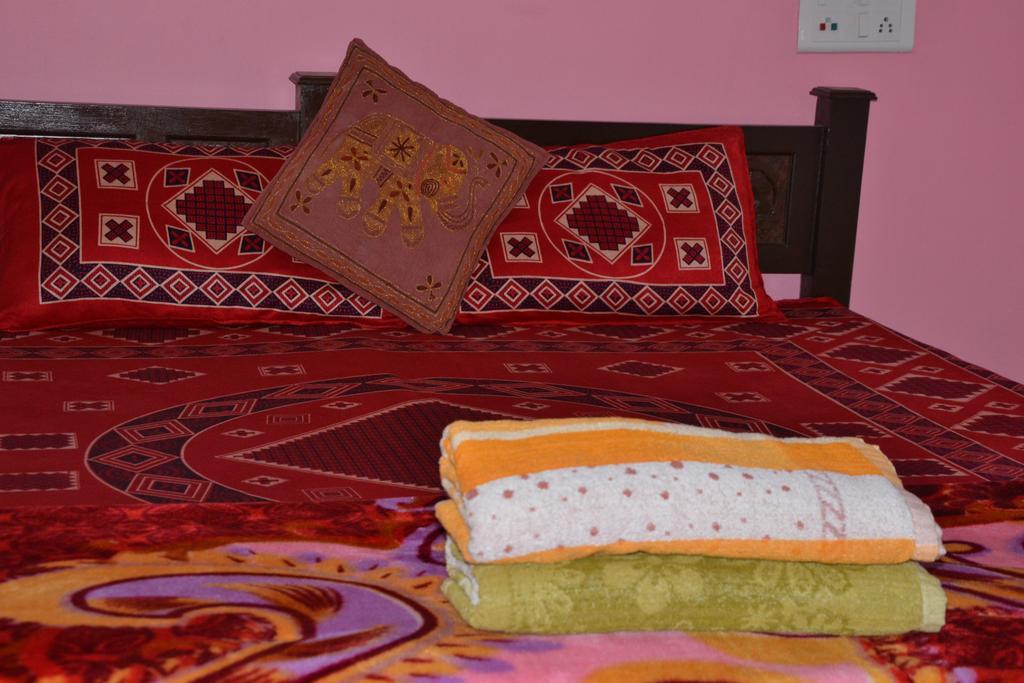 Hotel Tulsi Palace Pushkar Exteriör bild