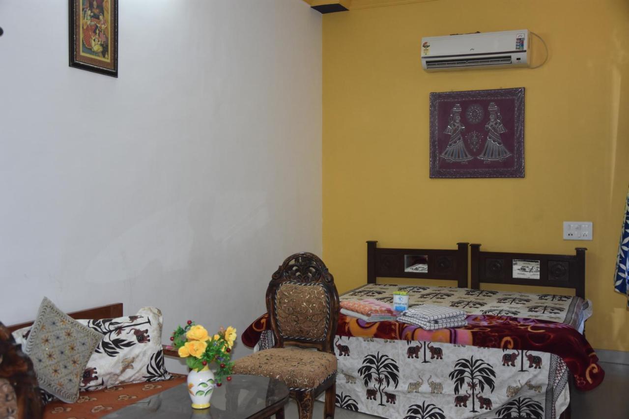 Hotel Tulsi Palace Pushkar Exteriör bild