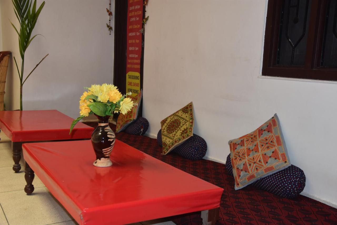 Hotel Tulsi Palace Pushkar Exteriör bild